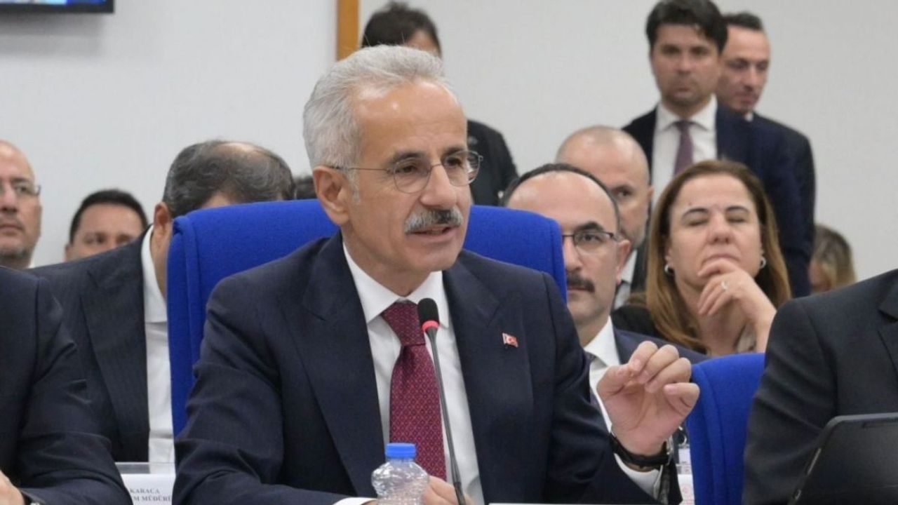 Çocukların sosyal medyasına ‘ebeveyn kilidi’ geliyor!