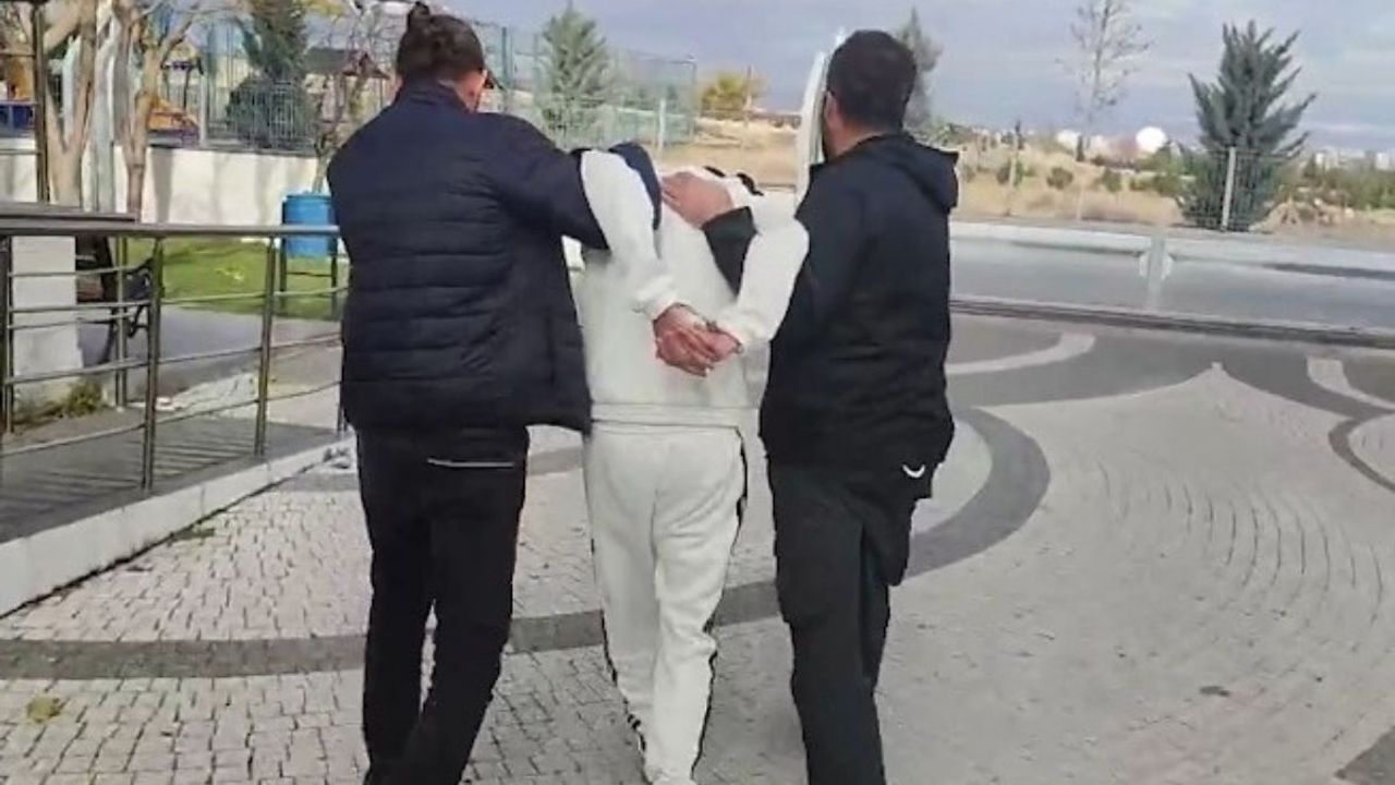 Kayseri’de 15 dosyadan 22 yıl hapis cezası bulunan şahıs yakalandı