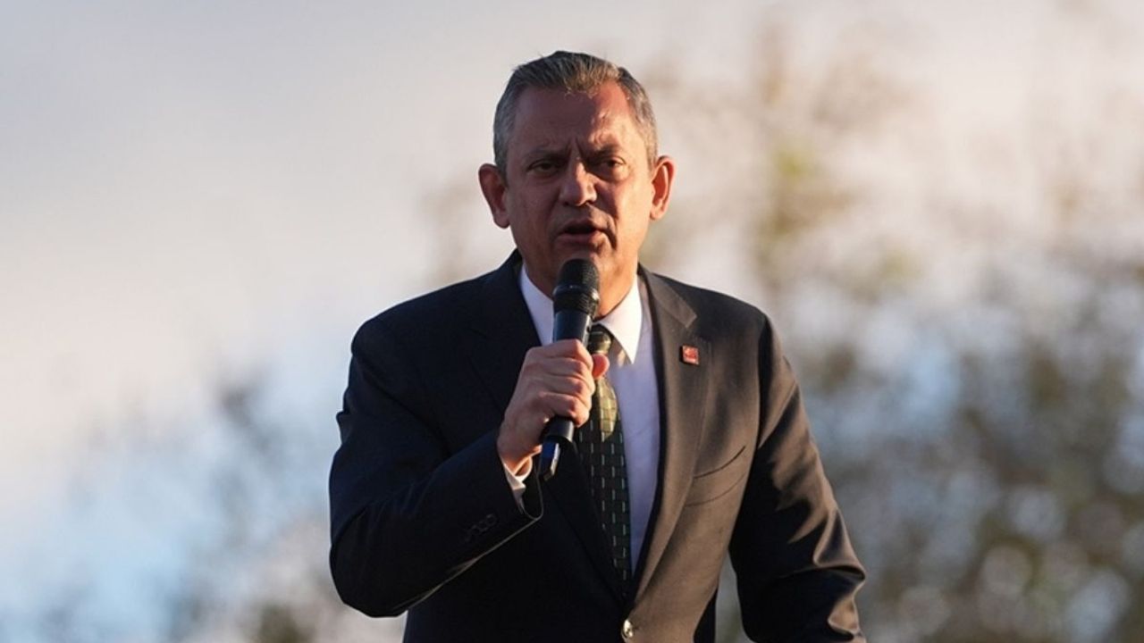 CHP lideri Özel’den ‘randevu’ çıkışı! Sözleri kendisiyle çelişti