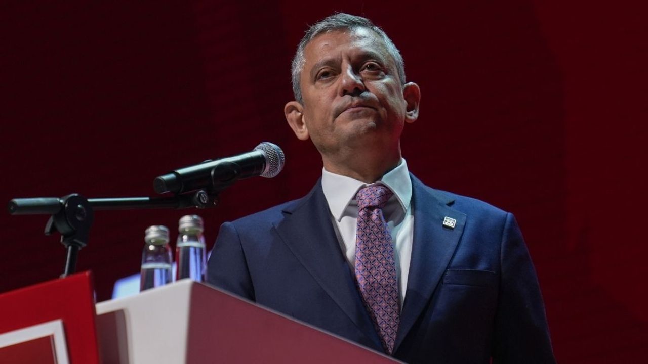 CHP’de MYK yenilendi: 7 yeni isim göreve geldi