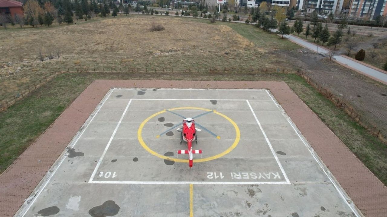 Kayseri’de acil müdahalenin kalbi: Vali Çiçek Hava Ambulans Merkezine adım attı