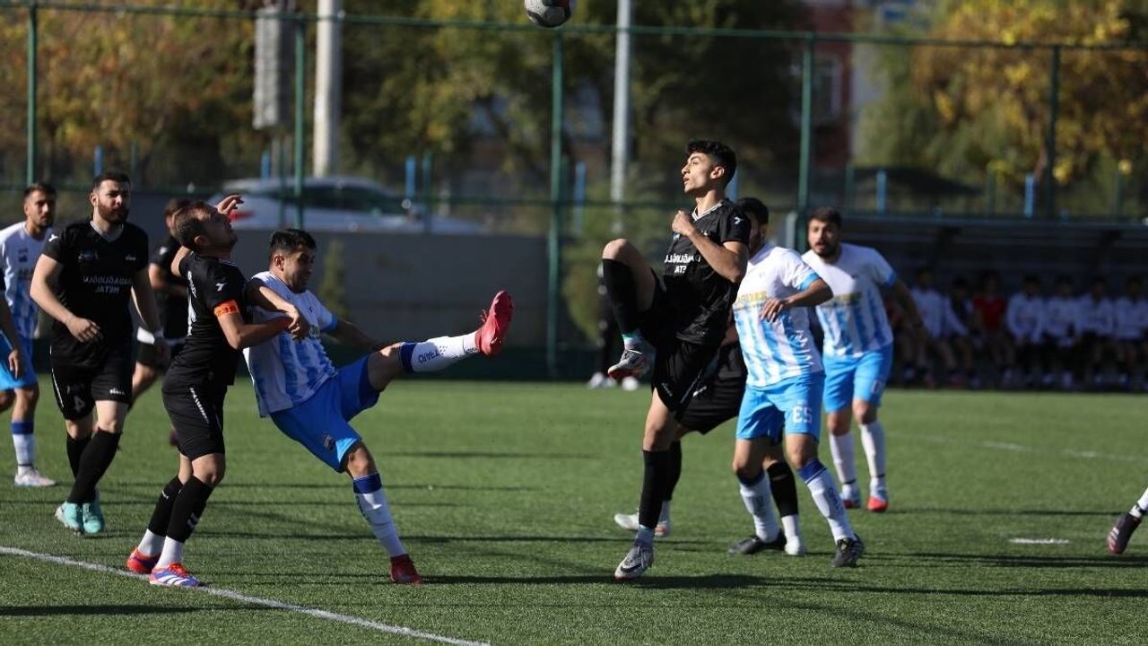 Kayseri Süper Amatör Küme’de tam 32 gol atıldı!