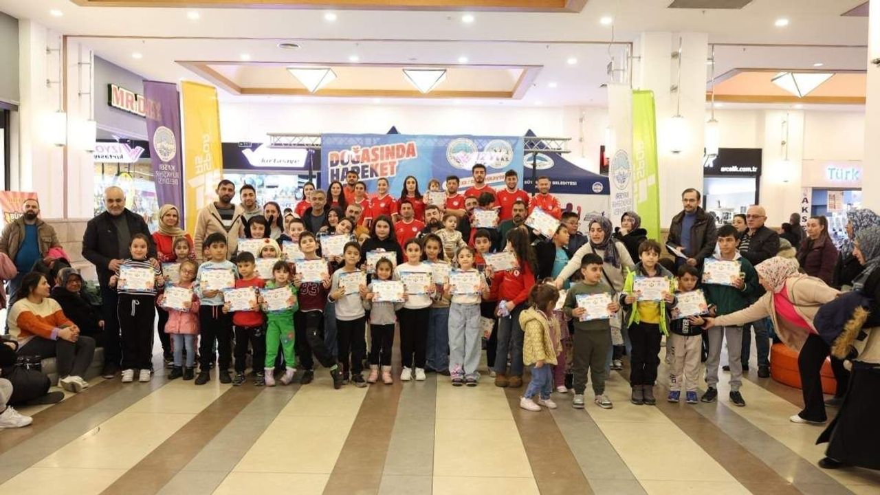 Kayseri'de AVM'de düzenlenen etkinlikler yoğun ilgi gördü