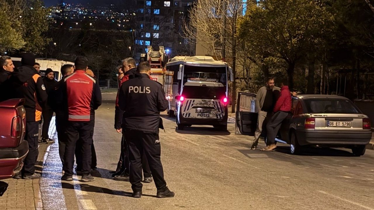 Melikgazi’de nefes kesen anlar: 5. katta intihar girişimi