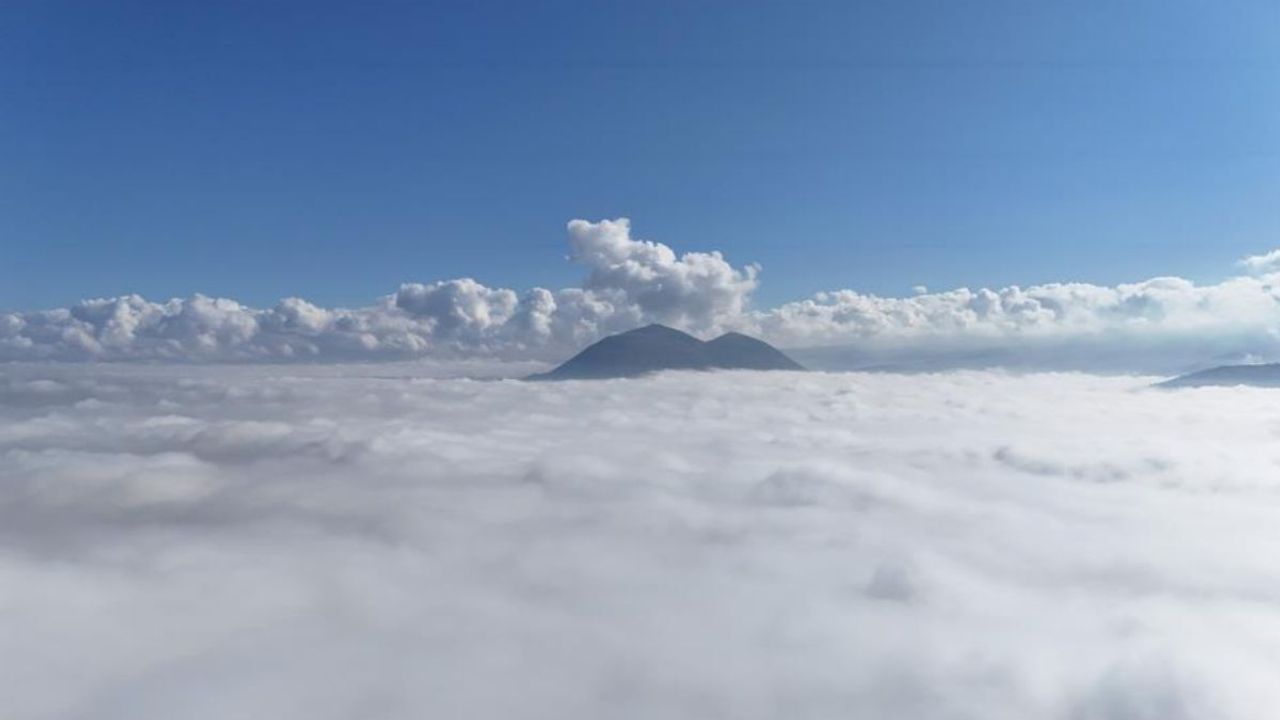 Kayseri’de sis bulutlarının üzerinden muhteşem görüntüler