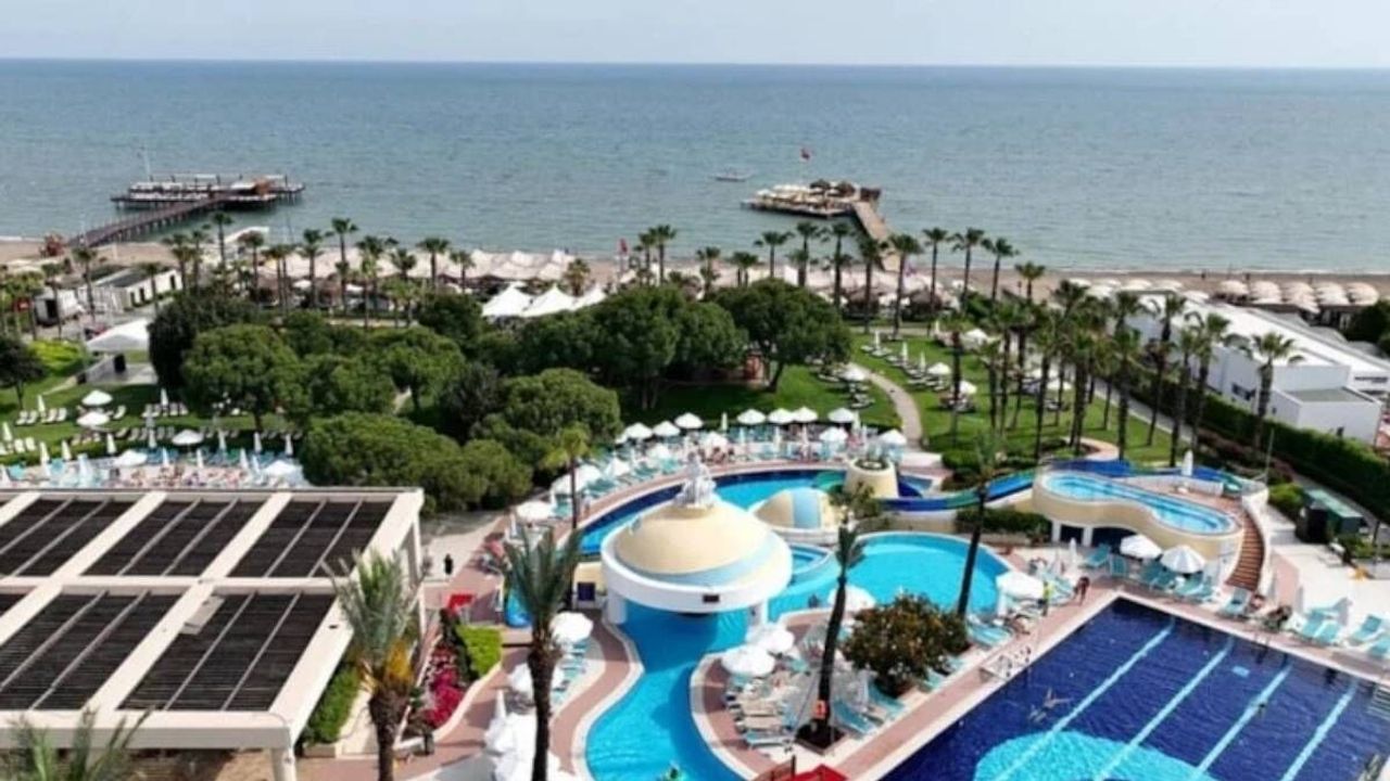 MEB'in tatil gibi toplantısına tepkiler çığ gibi büyüyor!