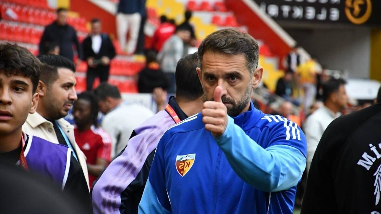 Radomir Djalovic’in özel Eyüpspor kurgusu! O isim oynayamayabilir