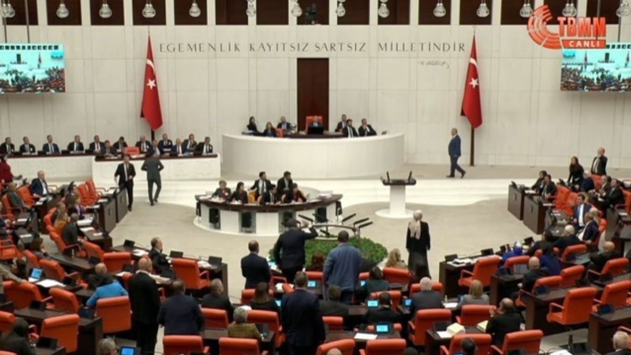 TBMM’de savunma sanayi bütçesi tartışması! Genel kurul karıştı