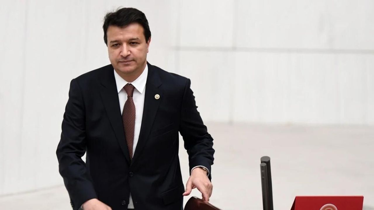 Emekli zammına tepki büyüyor: ‘Yolsuzluğa çözüm var emekliye yok’