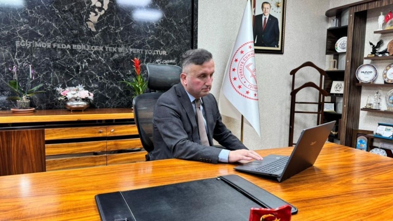 Kayseri İl Milli Eğitim Müdürü Esen yılın kareleri oylamasında