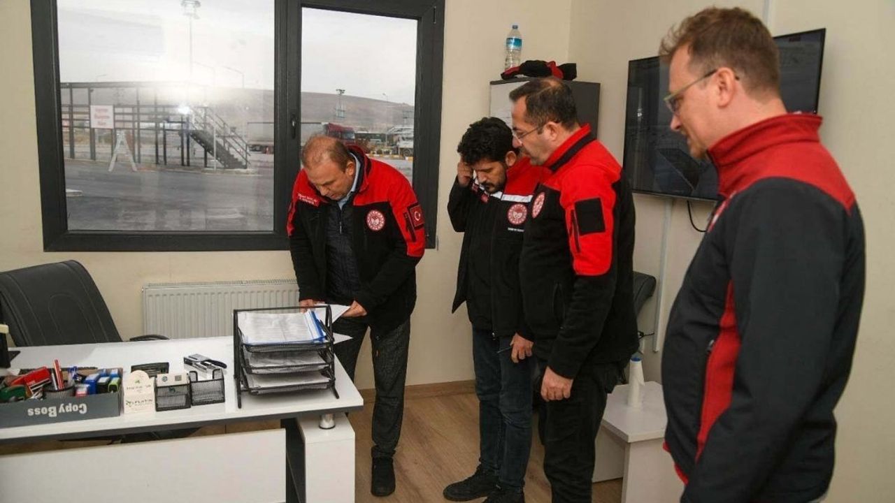 Gıda güvenliğini ön plana alan hizmet! Tarım İl Müdürü Saklav, çalışmaları inceledi