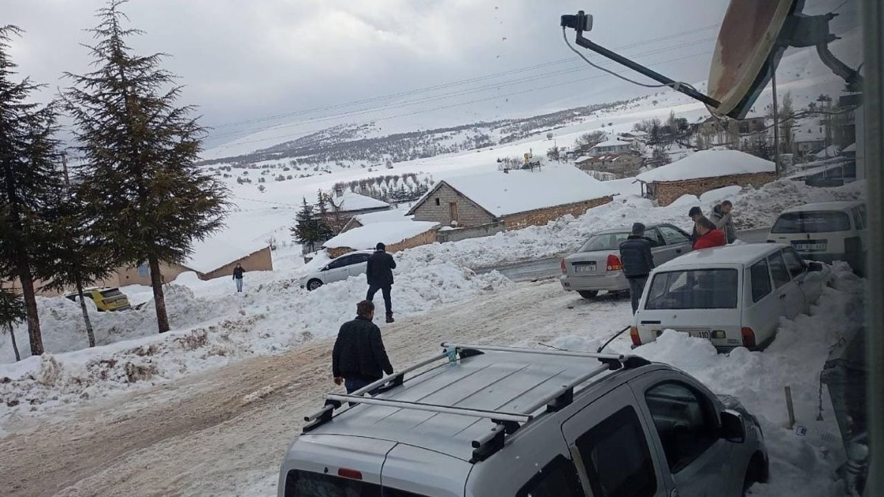 Kayseri’de sobadan sızan gaz can aldı! Leyla K. hayatını kaybetti, Eşi yoğun bakımda