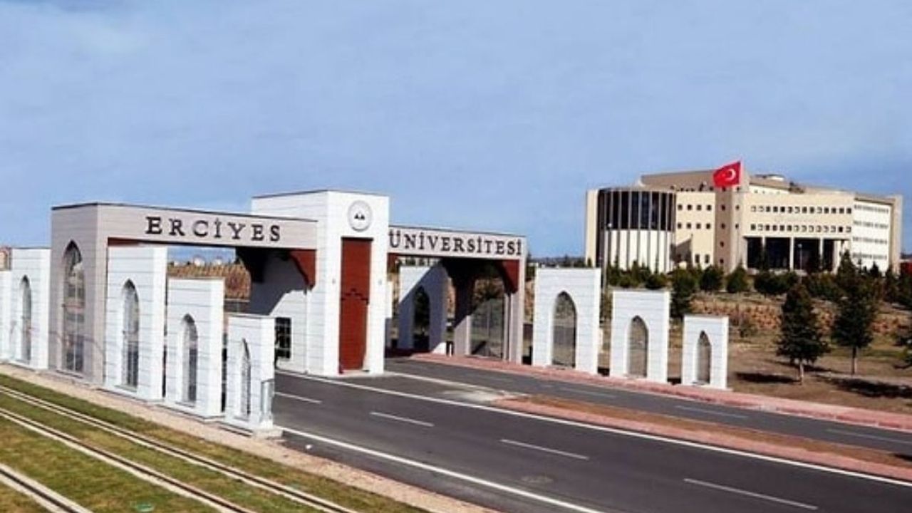 Erciyes Üniversitesi’nden Türkiye birinciliği: Dünya listesindeki yeri şaşırttı