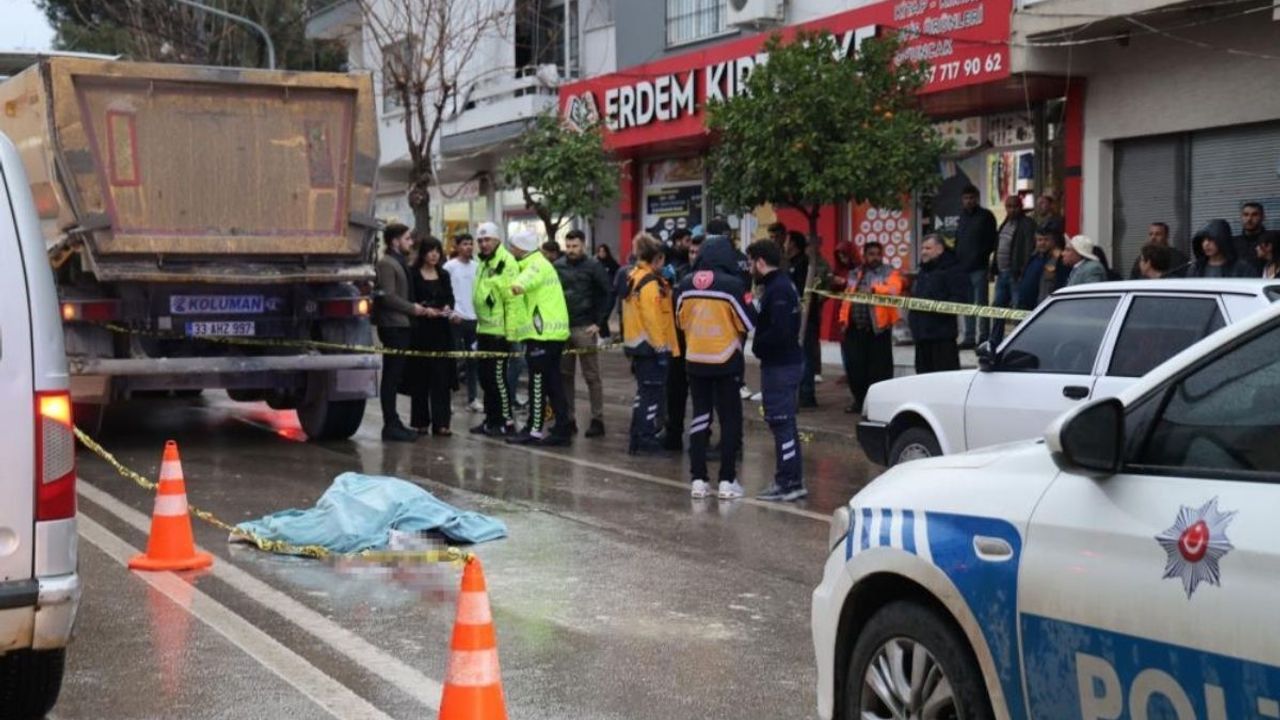 Adana’da kamyonun çarptığı yaşlı adam hayatını kaybetti