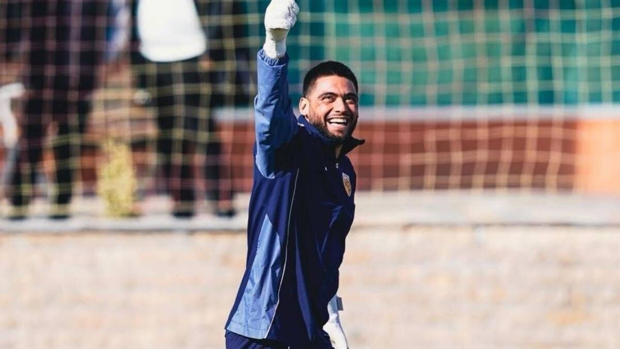 Kayserispor'da kaleci Bilal Bayazit ayrılıyor mu? Resmi teklif geldi