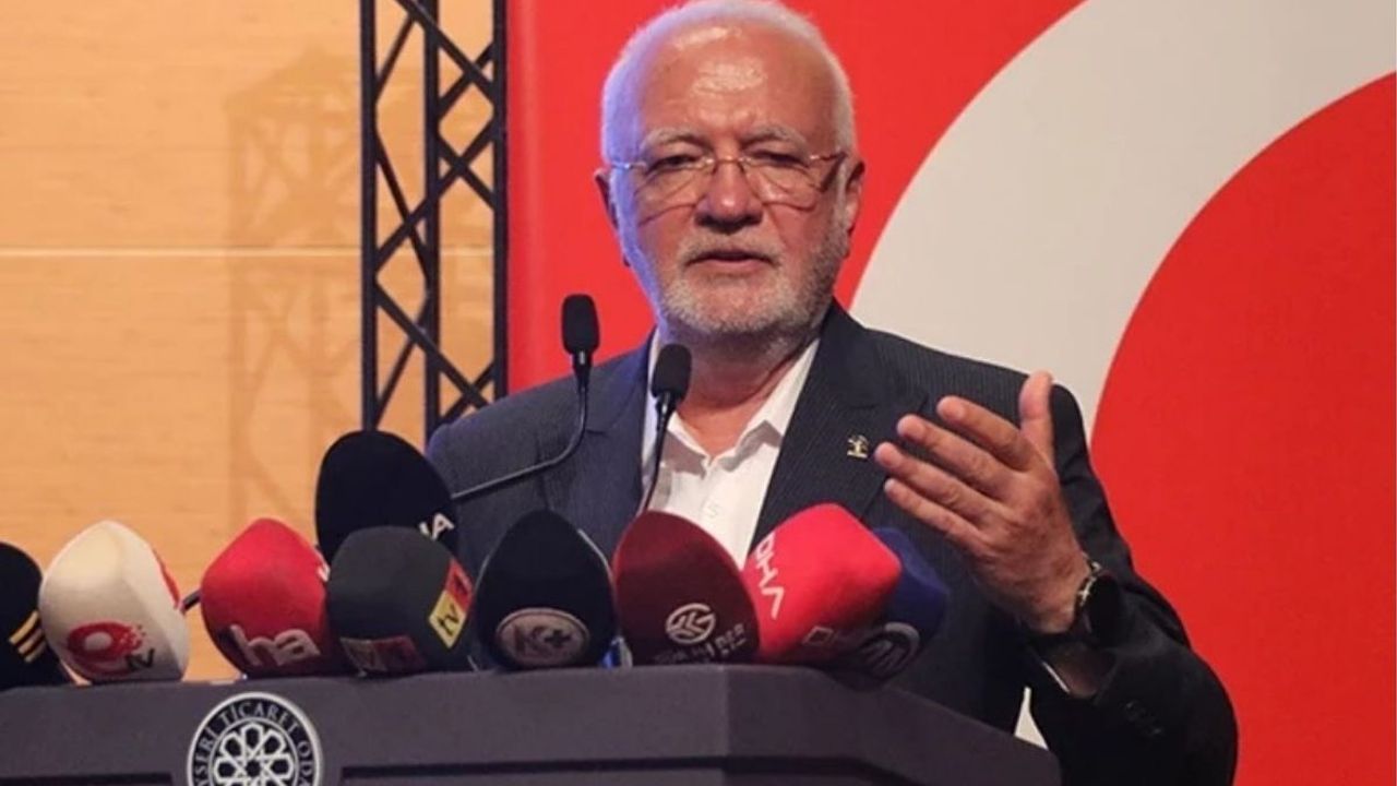 Elitaş'tan kura çekiminde traktör göndermesi: Hakikaten şaka gibi bir adam!