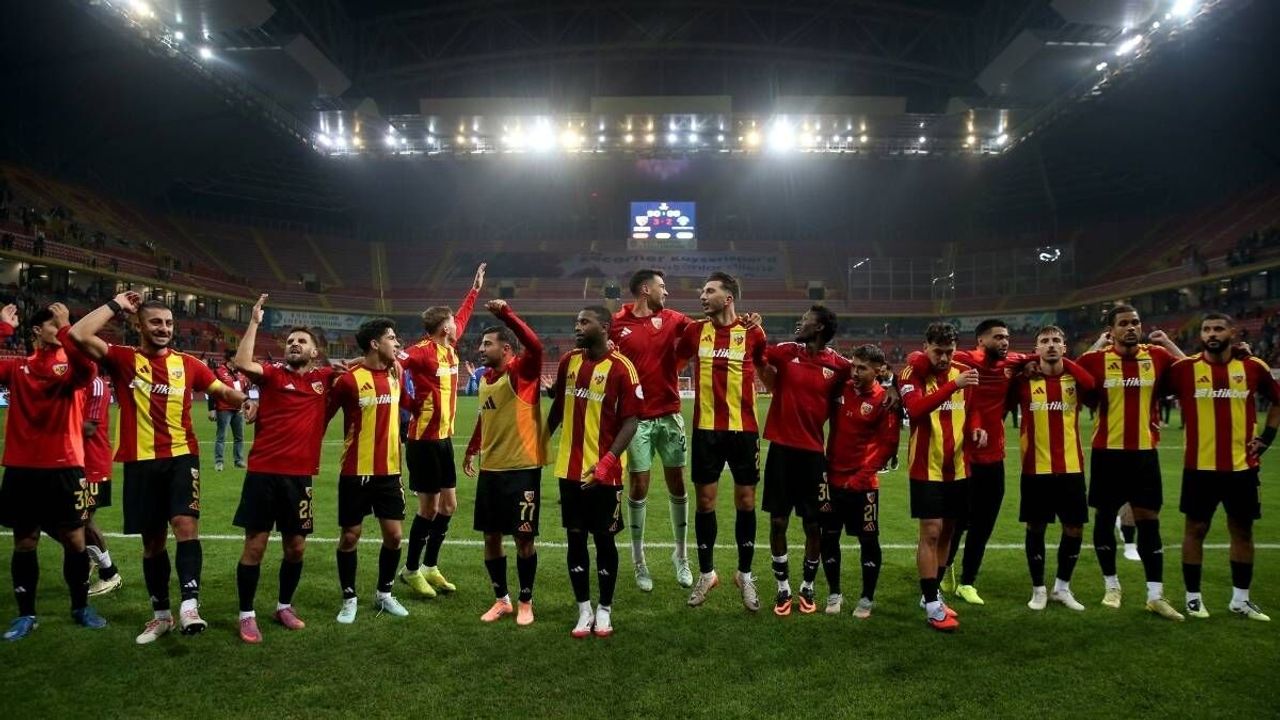 Kayserispor A Takım Kadro listesini TFF’ye bildirdi