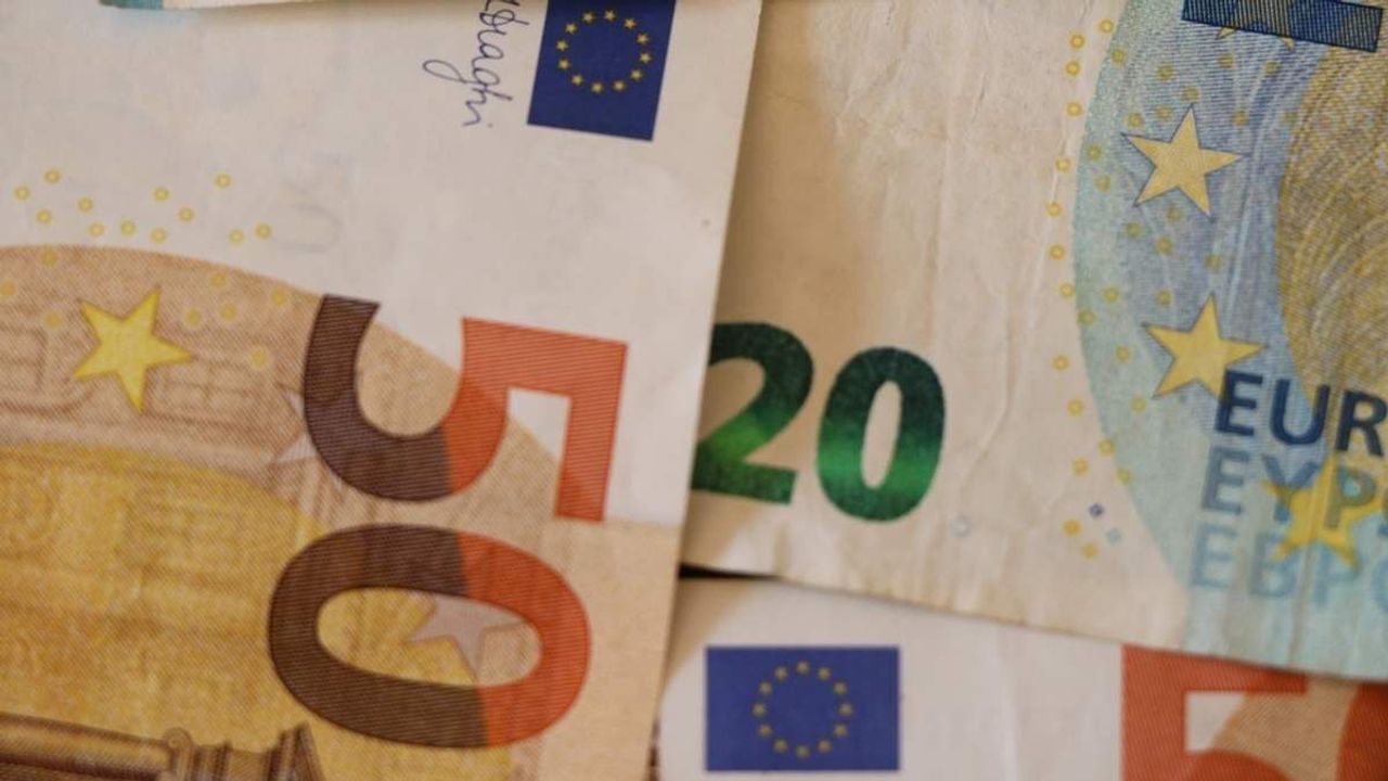 Dolar, euro ve sterlin ne kadar? TCMB güncel döviz kurları