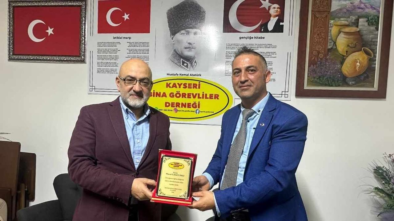 AK Parti Kayseri Milletvekili Cıngı maaş promosyanlarını gündeme taşıdı