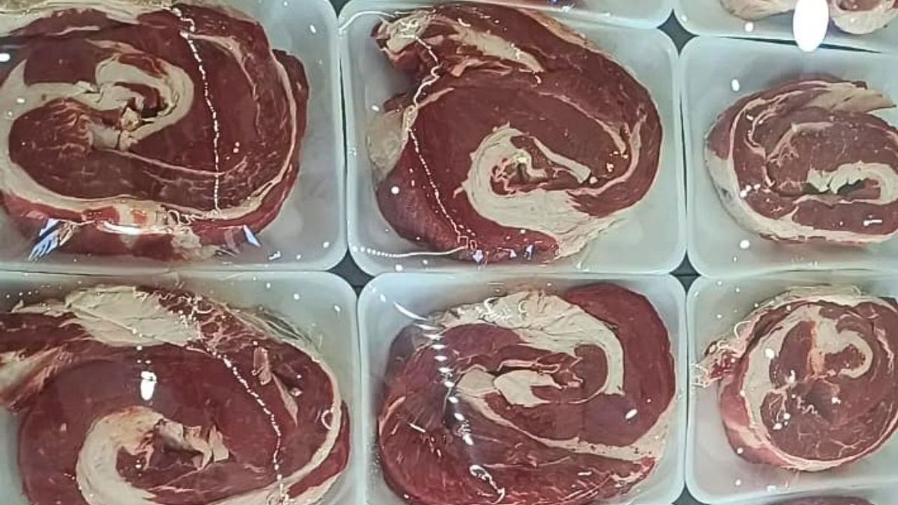 En tehlikeli kırmızı et türü ortaya çıktı: Böbrekleri iflas ettirip ölüme bile sürüklüyor!