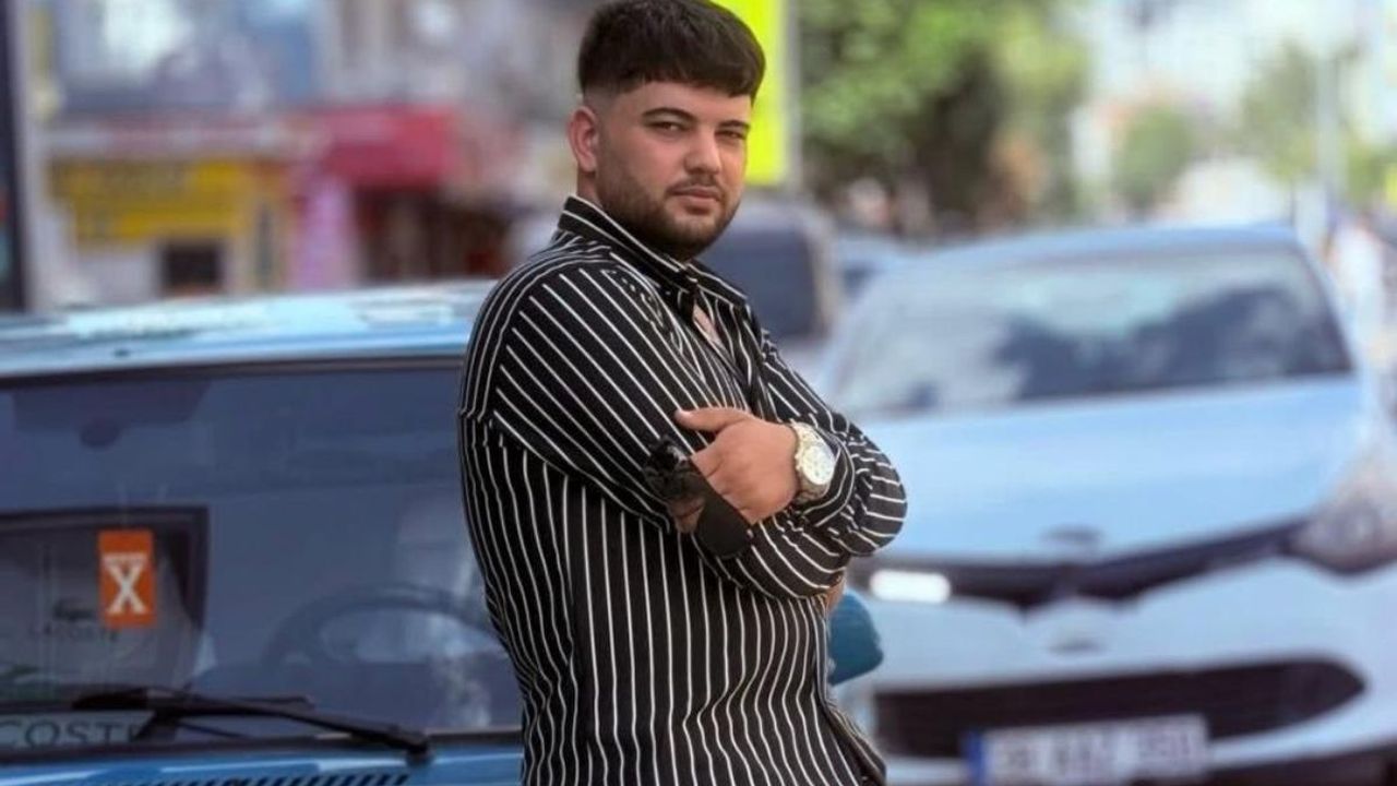 Otomobil şarampole yuvarlandı: İki genç feci kazada can verdi!