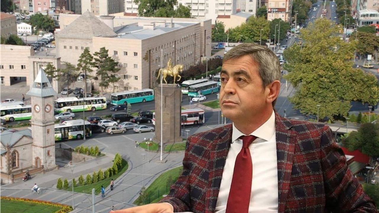 İYİ Partili Yücel sert çıktı: Gençlere ücretsiz ulaşım hakkı Kayseri’de çöpe mi gidiyor?