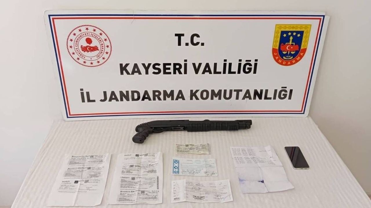 Kayseri Yeşilhisarlı tefeci Jandarma tarafından yakalandı