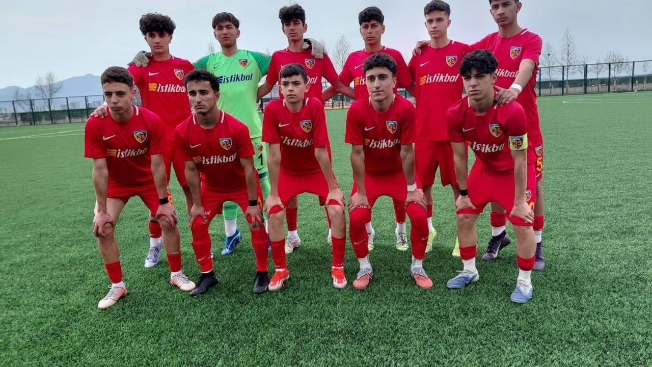 Türkiye Kayserispor’un gençlerini konuşuyor