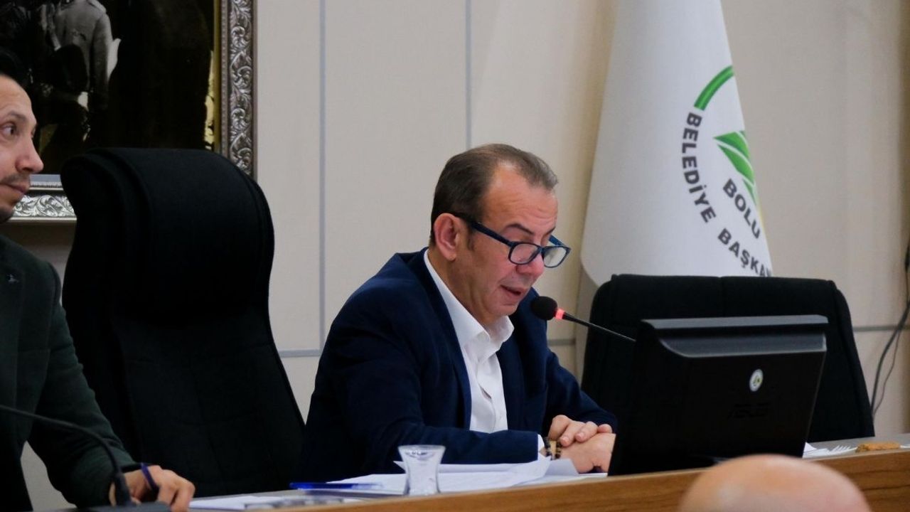 Tanju Özcan aynı davada hem mağdur hem sanık