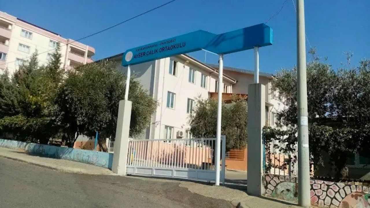 Kahramanmaraş Onikişubat’taki Ayser Çalık Ortaokulu kapatıldı mı?