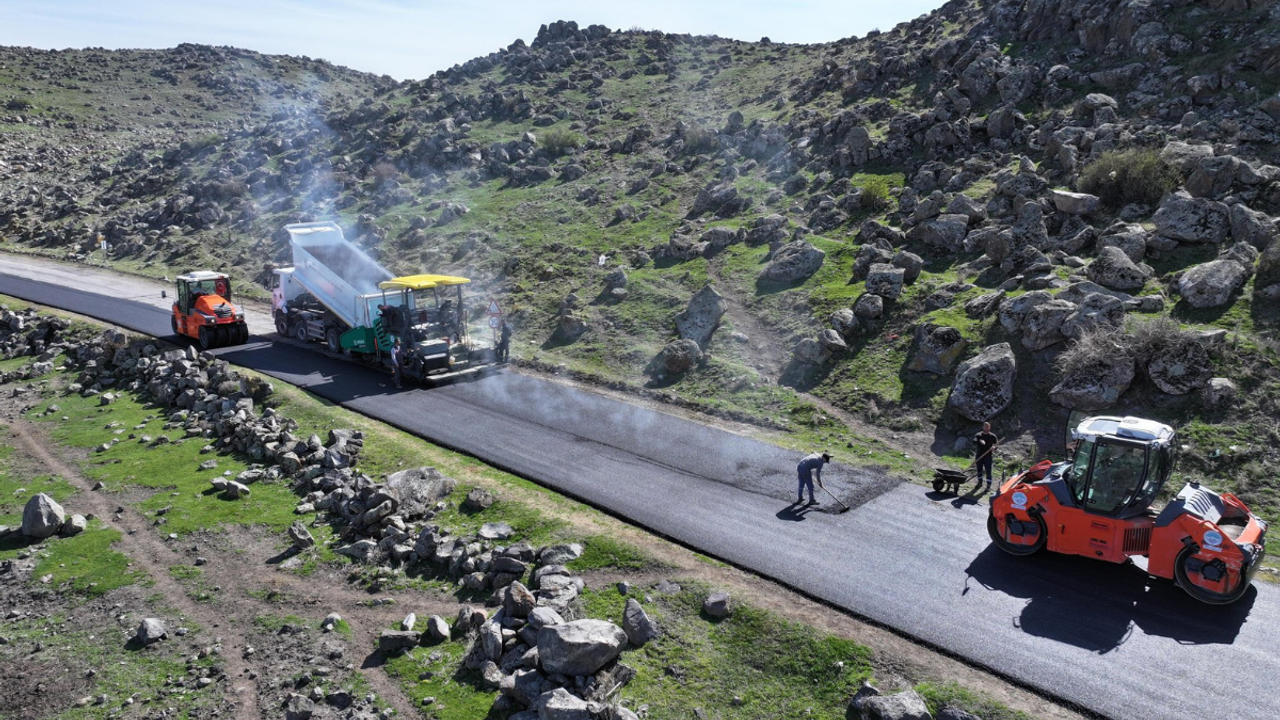 Kayserili sürücüler dikkat: Belediye o yolu trafiğe kapattı!