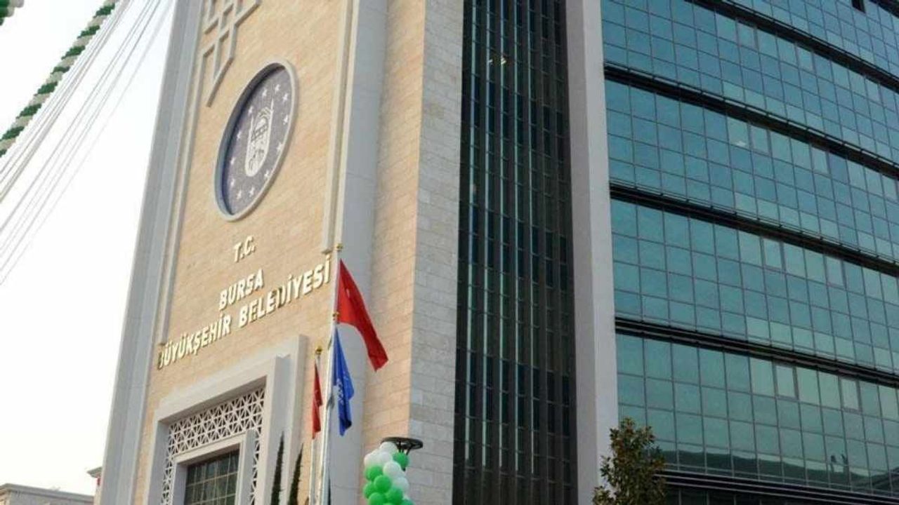 Bursa Belediyesi AK Parti'ye geçti!