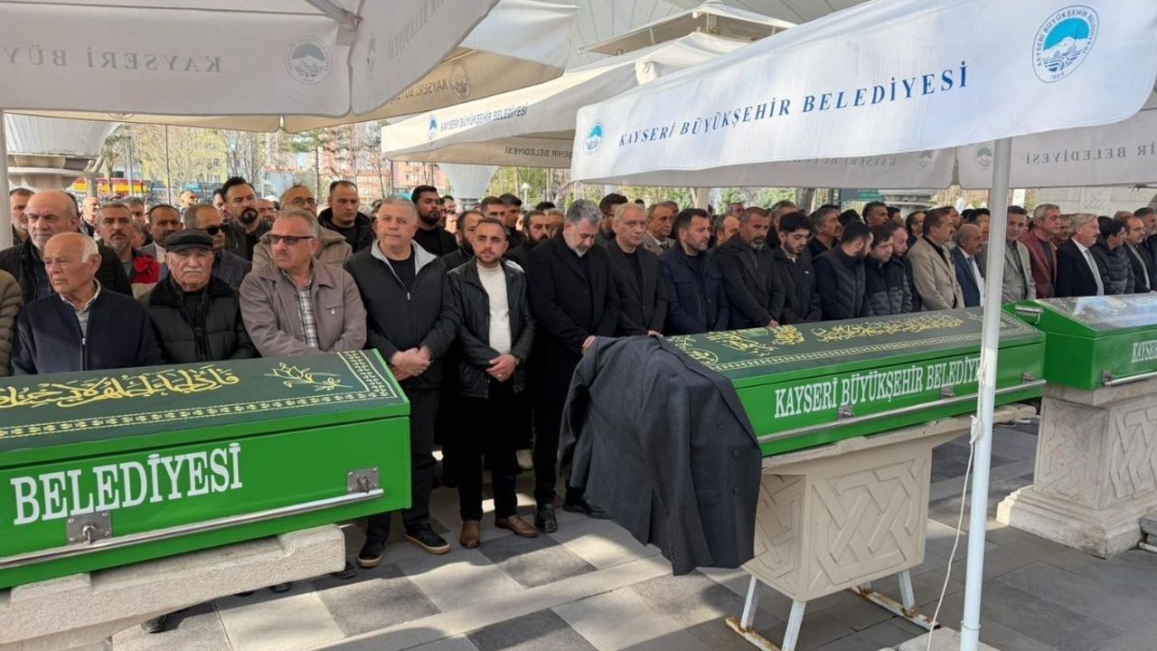 Kayserili iş insanı Sedat Kılınç’ın babası son yolculuğuna uğurlandı