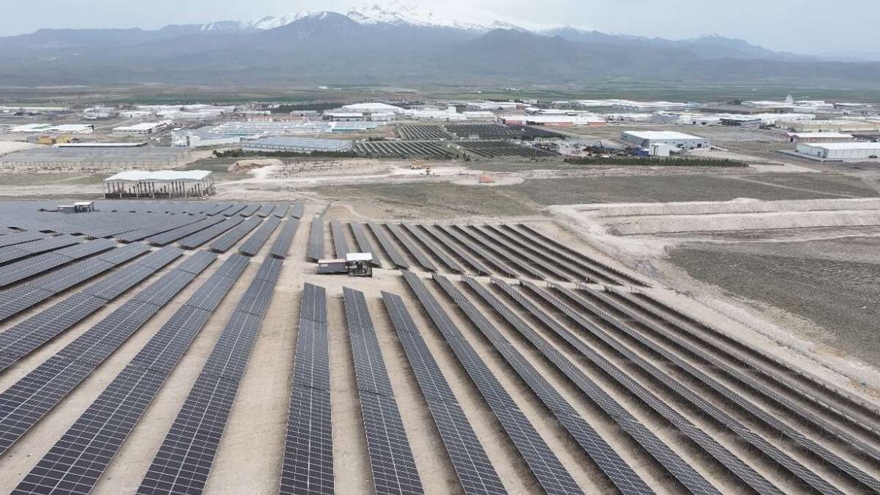 Vali Gökmen Çiçek'ten çarpıcı OSB açıklaması: Bu çok büyük bir rakam!