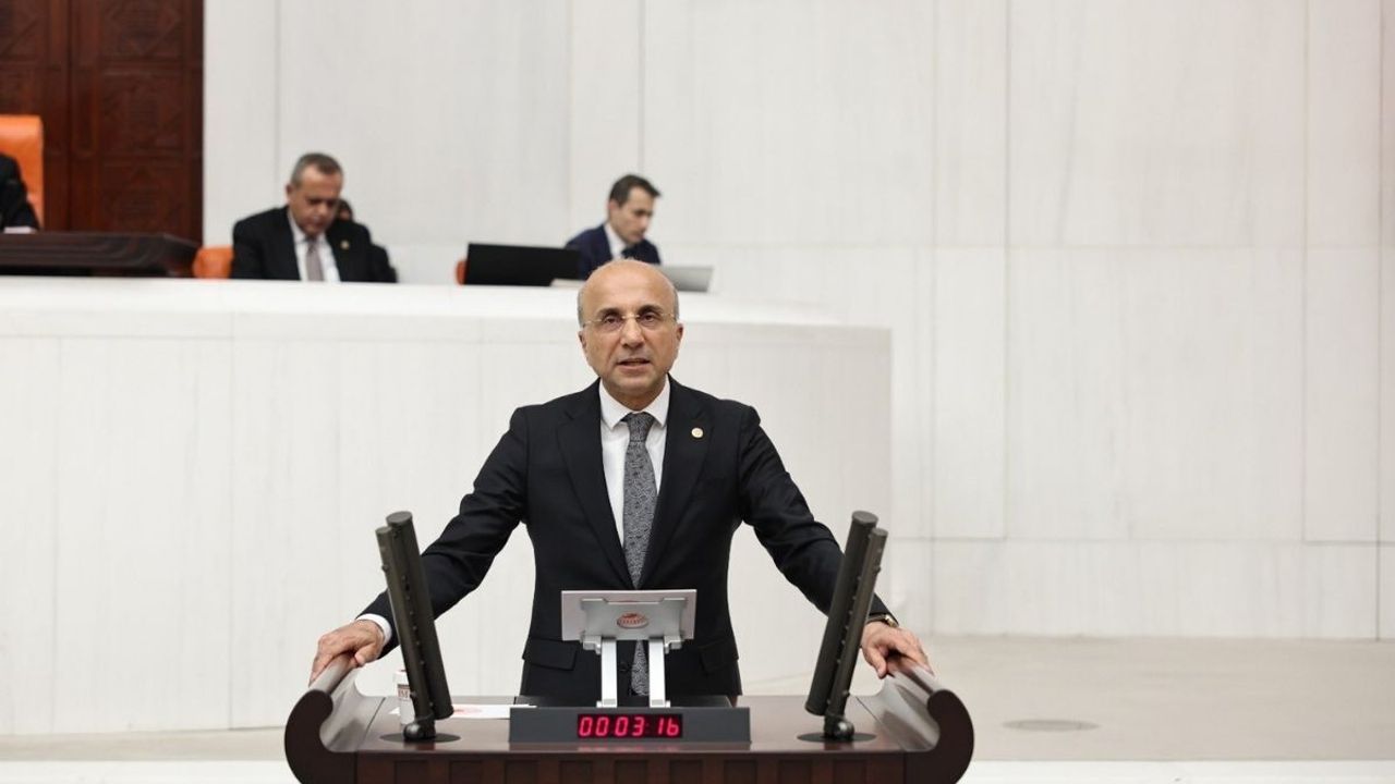 Aşkın Genç: 8 lira maliyet, 2 liraya satış! Çiftçi el çekerse bedelini hepimiz öderiz