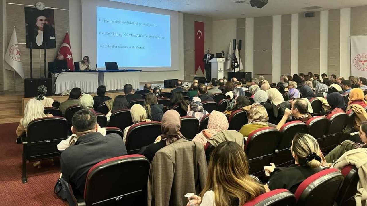 Kayseri’de aile hekimleri bir araya geldi: Eğitim kliniği belirlendi