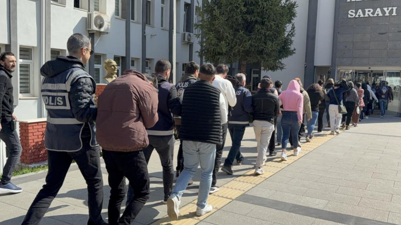 Bahis operasyonunda 64 gözaltı: 2.4 milyarlık vurgun yapmışlar!