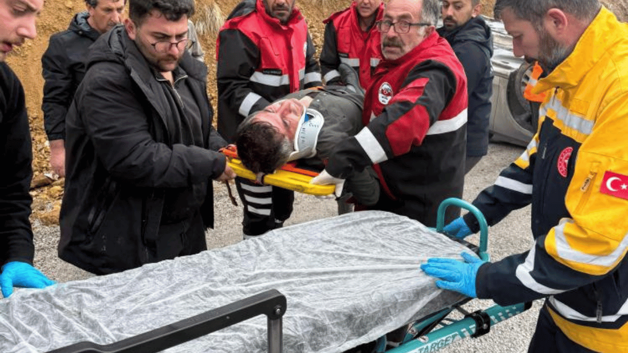 Otomobil takla attı: 3 yaralı!