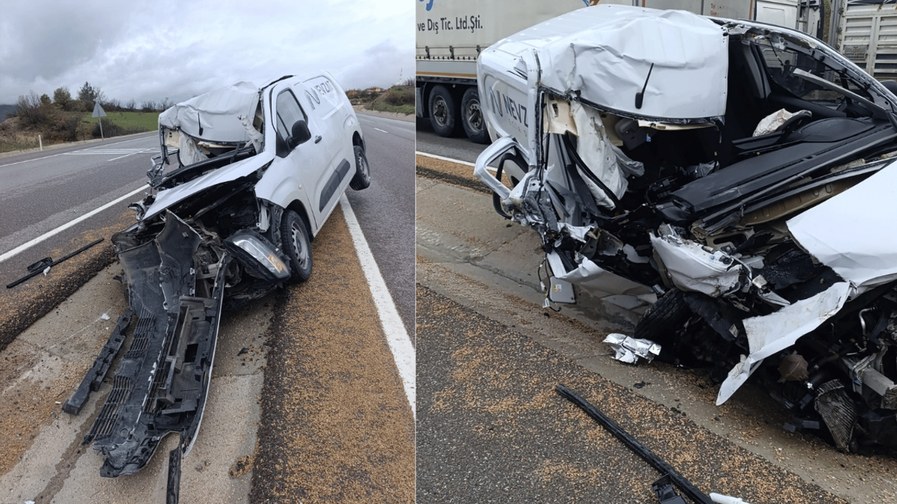Hafif ticari araç TIR’a çarptı: 1 yaralı!