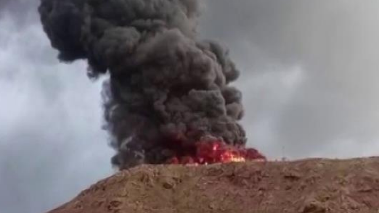 Çiftlik şantiyesinde korkutan yangın: Dumanlar gökyüzünü kapladı!