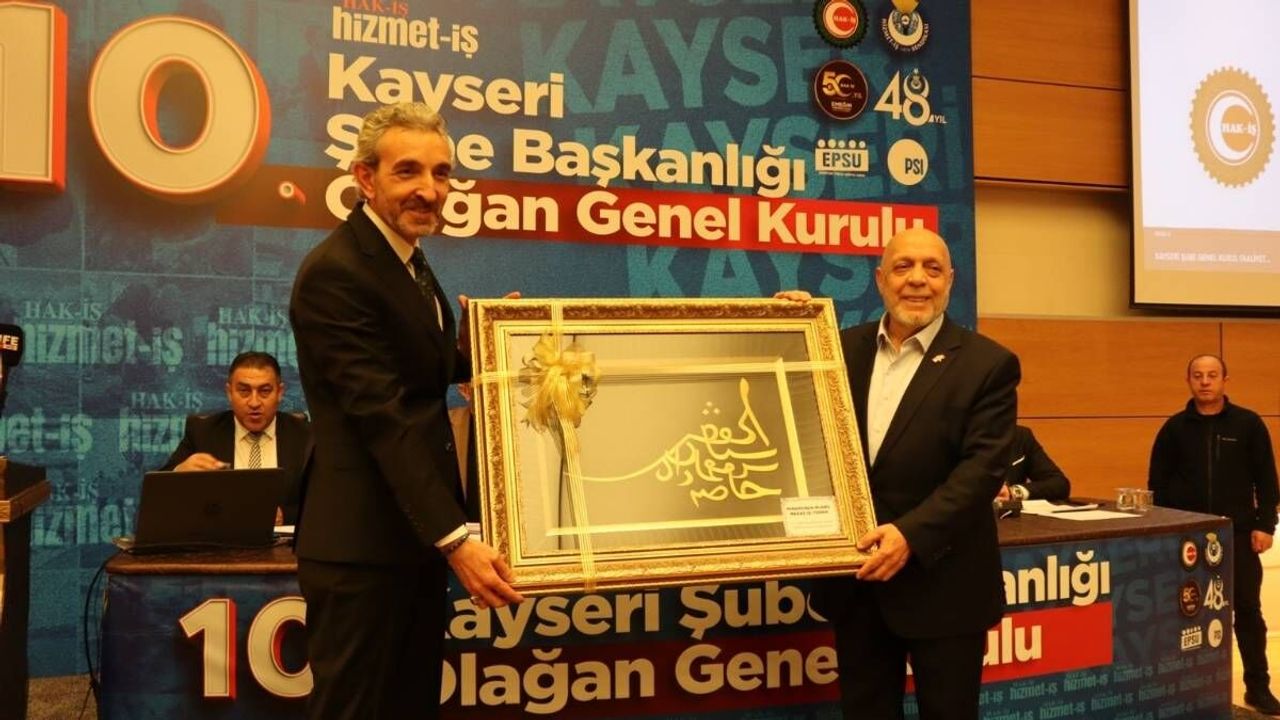 Hizmet-İş Sendikası Kayseri Şubesi başkanı Yavuz Navruz güven tazeledi