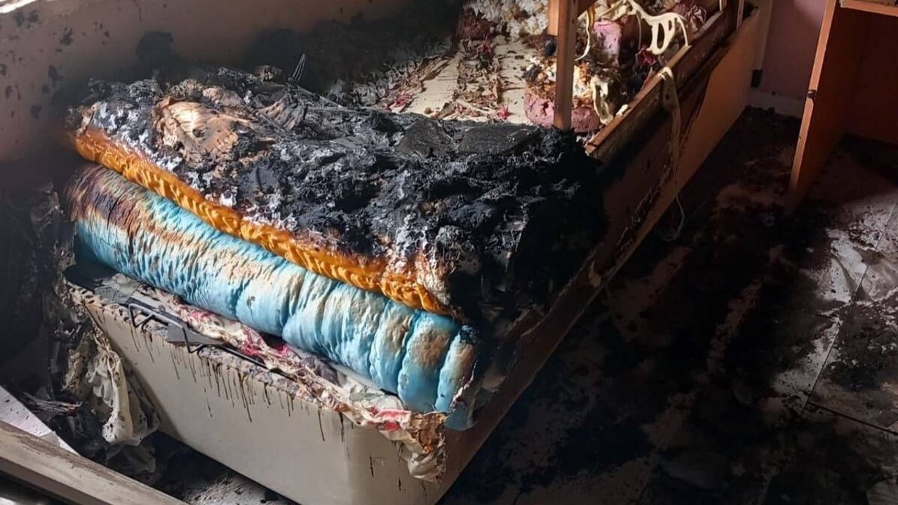 Evine yıldırım düştü! 66 yaşındaki kadın yaralandı