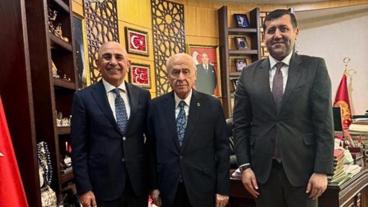 Devlet Bahçeli’den Kayserispor taraftarına selam