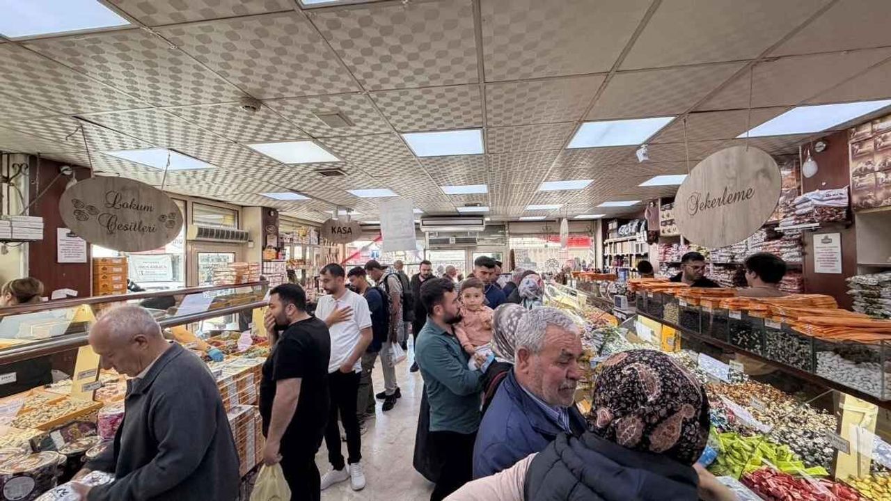 Arefe günü Kayseri’de şekercilerde bayram yoğunluğu