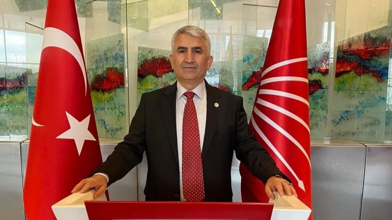 CHP’li Zeki Gümüş’ten ihanet göndermesi