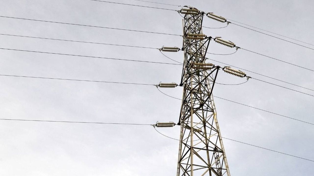 Kayseri'de o ilçeye dikkat! Çoğu mahallede elektrik kesintisi