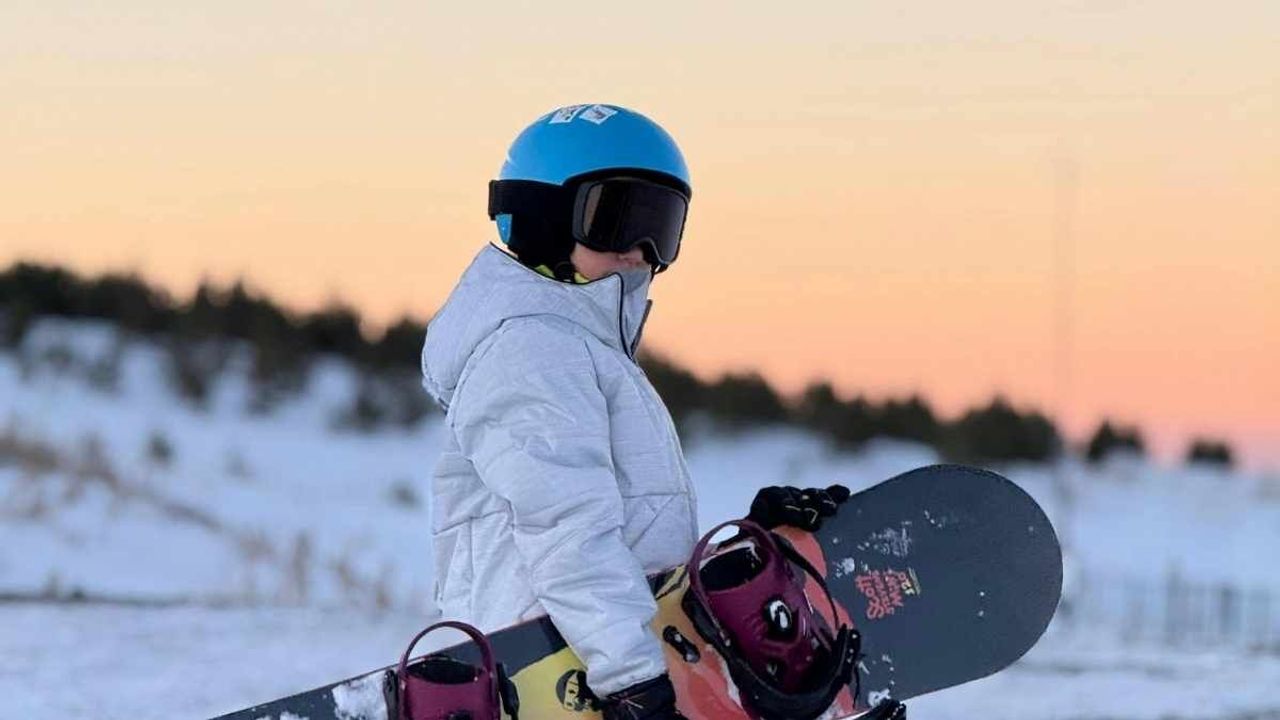 Erciyes’e Mayıs’ta kar yağdı: Kayak sezonu devam ediyor mu?