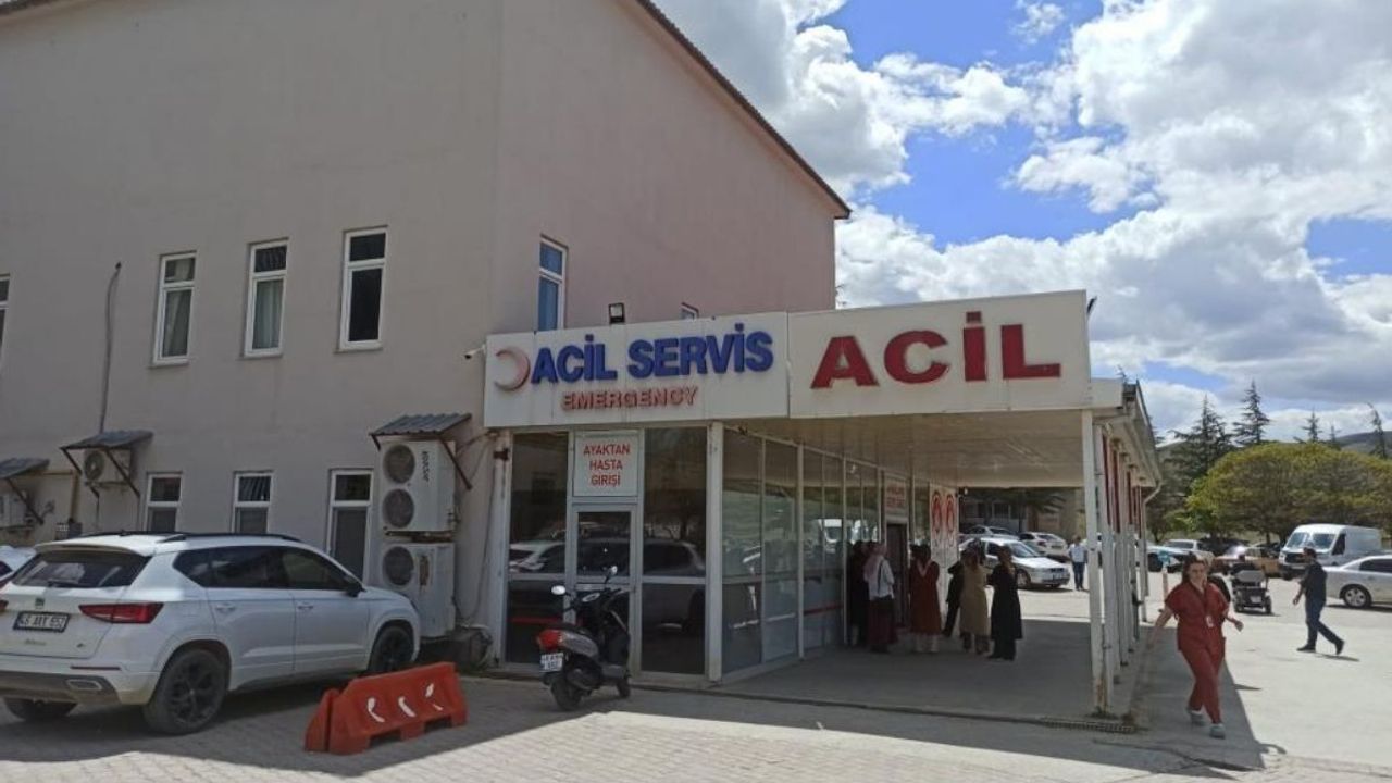 Polis memuru 4 ay önce evlendiği hemşire eşini silahla vurdu!
