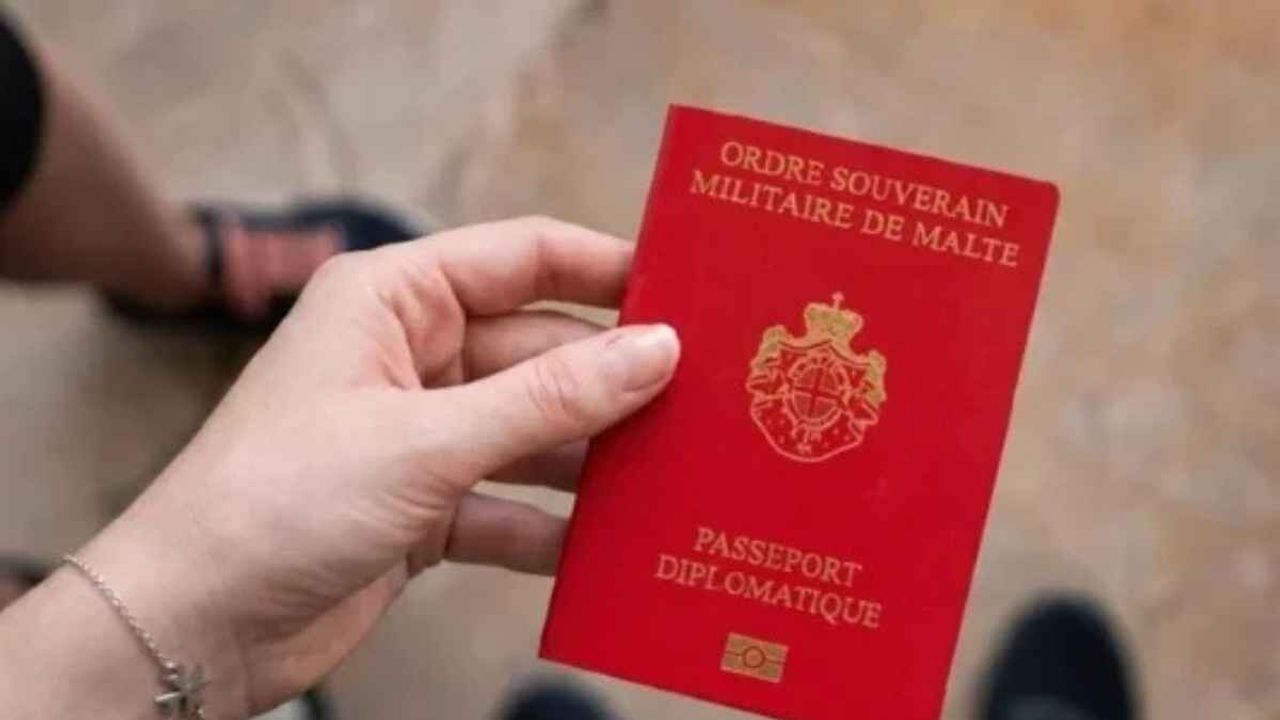 Dünyada sadece 500 kişide var: En gizemli pasaport!