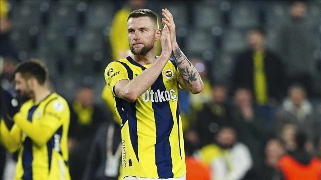 Fenerbahçe kaptanı Skriniar’dan kötü haber!